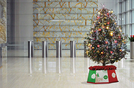 クリスマスツリーを残して背景を差し替えた写真